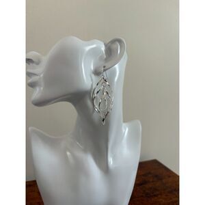 Bold elements Silver-Tone Twisted Earrings NWT 3"